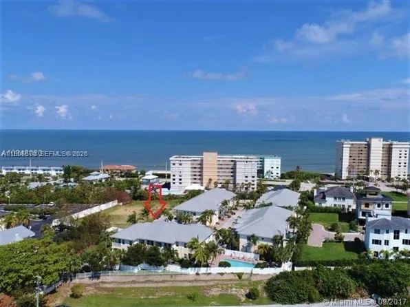 475 Ocean Ridge Way #8, Juno Beach, FL 33408