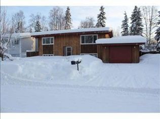 7520 Island Dr, Anchorage, AK 99504
