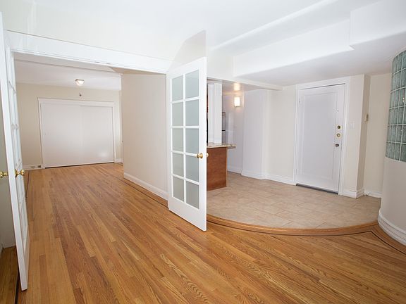 Living Room, Bed Room, Entry