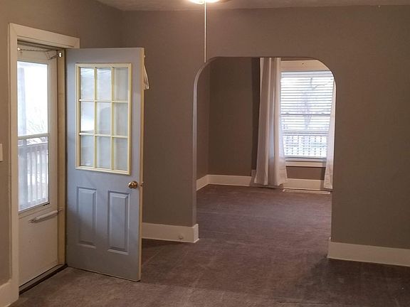 5th image of 5832 Dorcas St