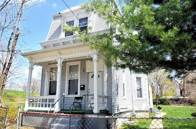1st image of 1044 Purcell Ave