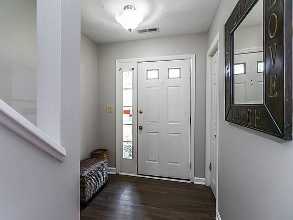 4th image of 1320 Gray Hawk Rd APT C