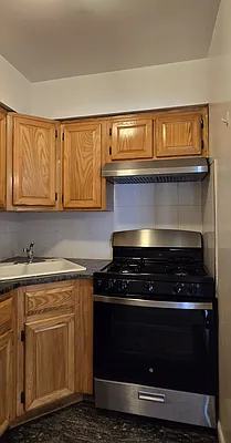 Rented by Mark International Real Estate | media 12