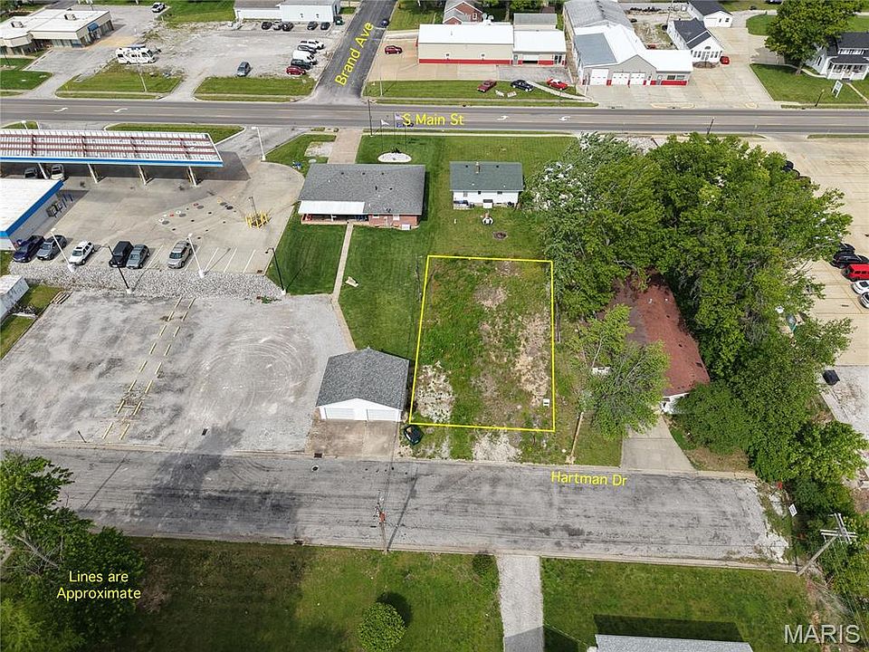 1st image of 825 Hartman Dr