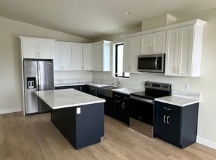 Mabon Place, San Diego, CA 92117