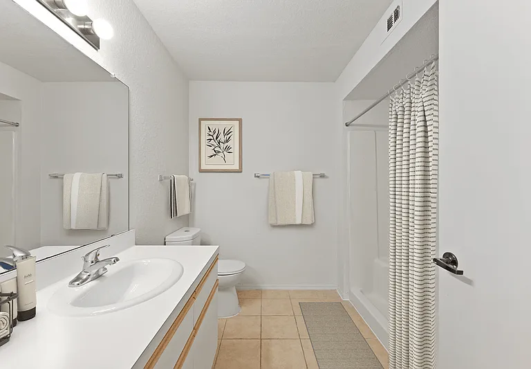 Magnolia Pointe Apartments — Photo 27