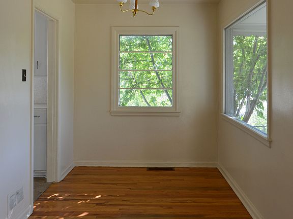 Dining Nook_09132022