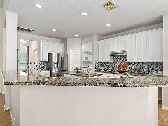4th image of 11515 Canyon Woods Dr