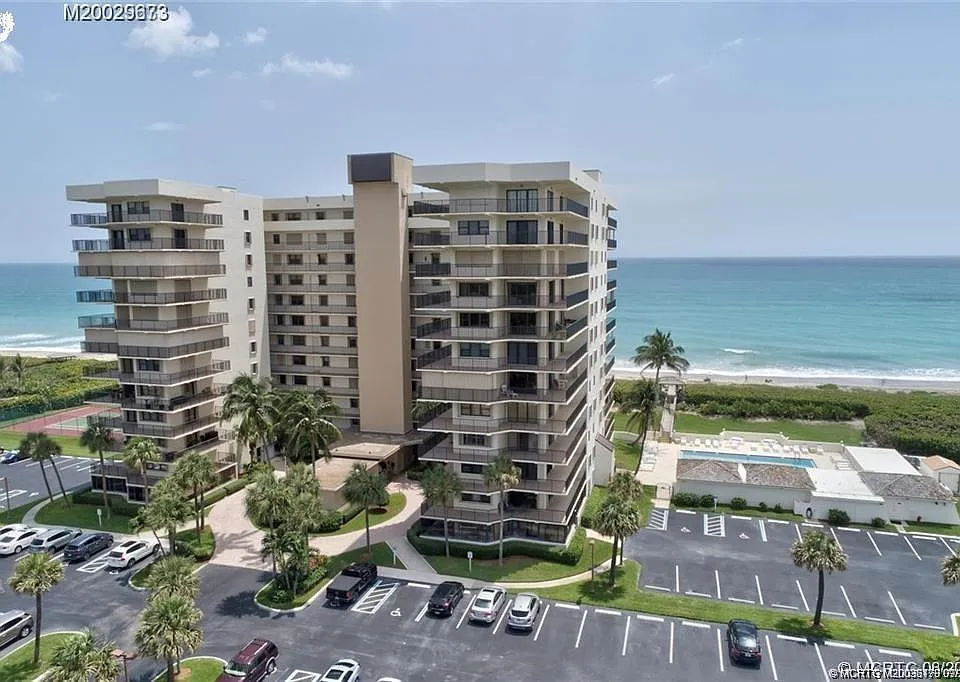 10044 S Ocean Dr #206