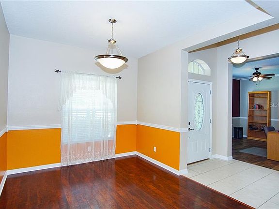 3rd image of 11750 Summer Springs Dr