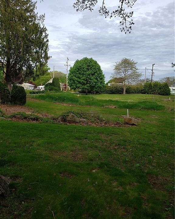 2nd image of 166 Read Ave