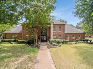815 Polo Run Dr, Collierville, TN 38017