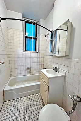 Rented by Douglas Elliman | media 14