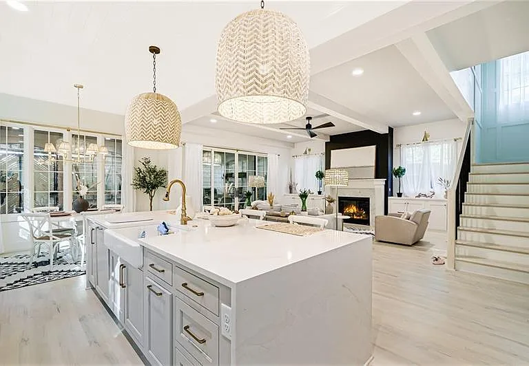 538 Park Dr NE — Photo 13