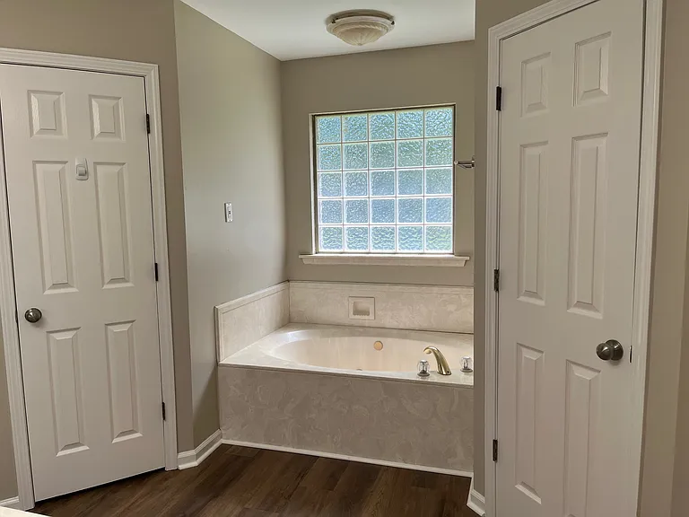 27 Emerald Cir — Photo 8