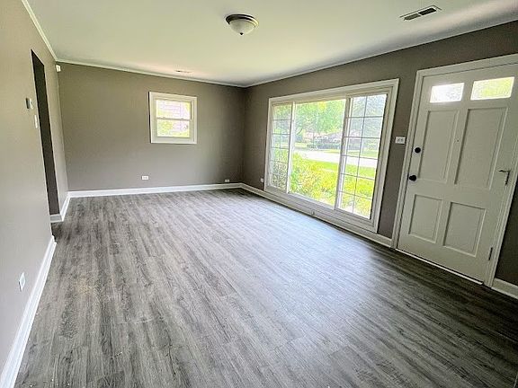 5th image of 104 Blackhawk Dr