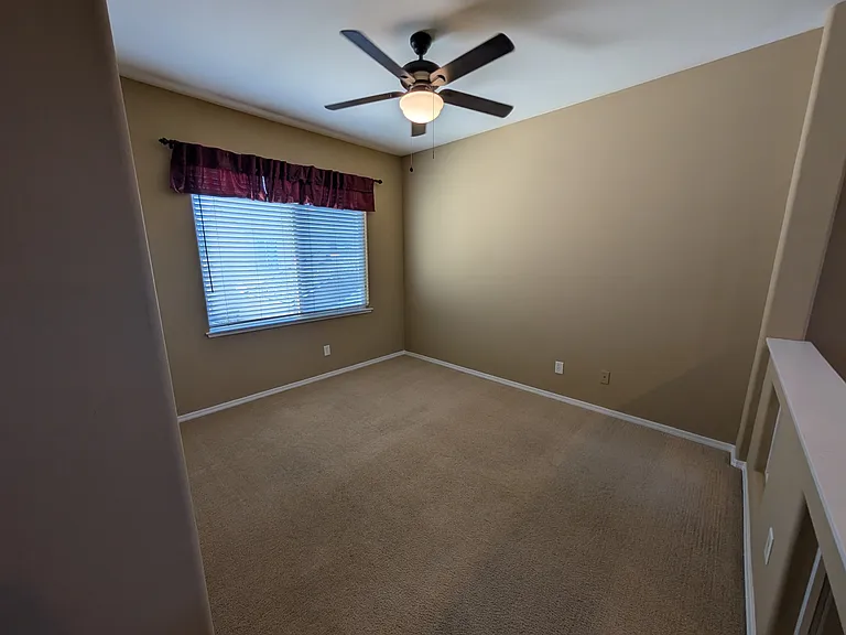 753 W Bordeaux Ln — Photo 21