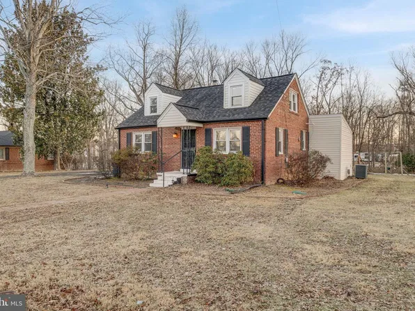 7512 Burgess Ln, Fort Washington, MD 20744