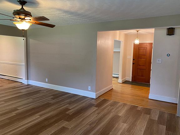 5th image of 2304 Lakewood Ln