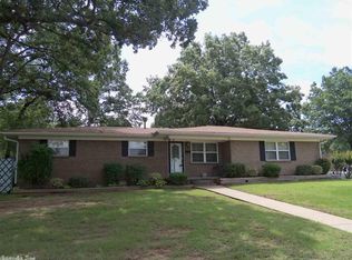 6400 Navajo Trl, North Little Rock, AR 72116