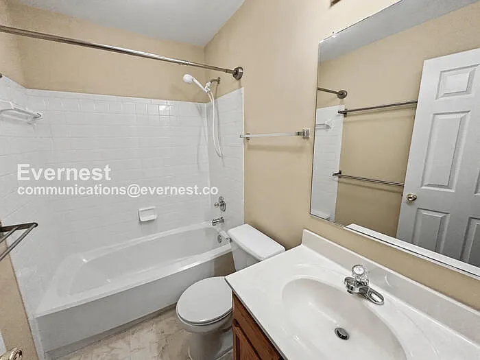 8 Sarrington Ct — Photo 25