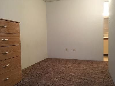 5th image of 2317 14th Ave S APT 20