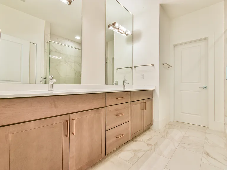 5858 Westin Rd — Photo 23