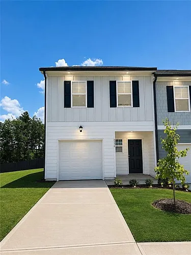 3370 Highbury Way Photo 1