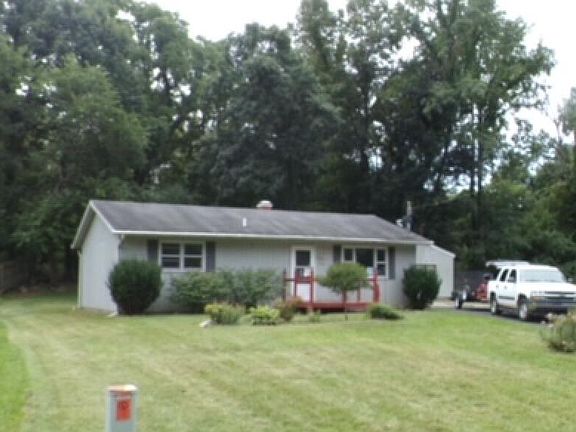 3rd image of 361 Robertson Ave