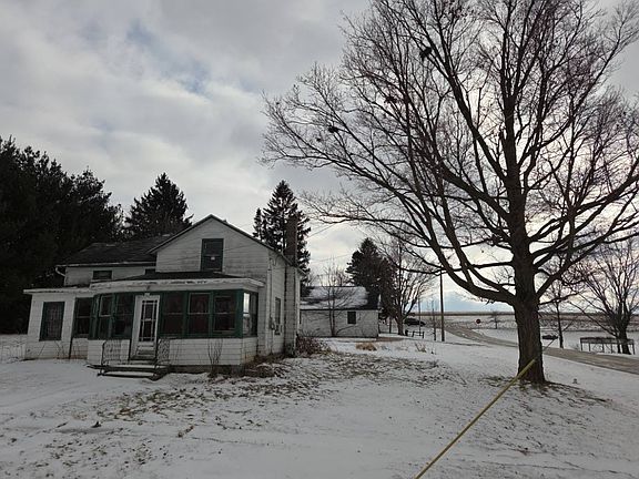 2nd image of 403 E Webb St