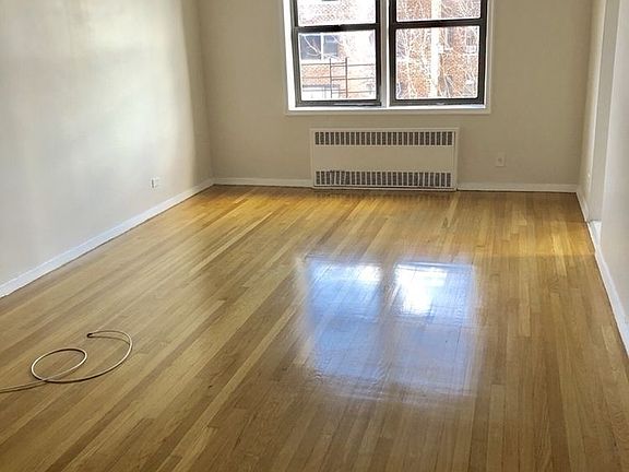 4th image of 9830 67th Ave APT 6M
