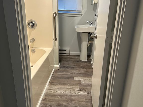 5th image of 60 Phillips St #8-4