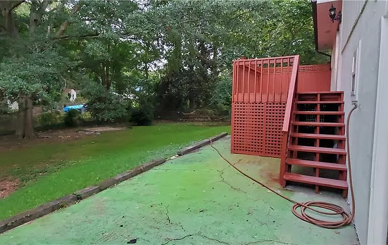 422 Emmett St — Photo 16