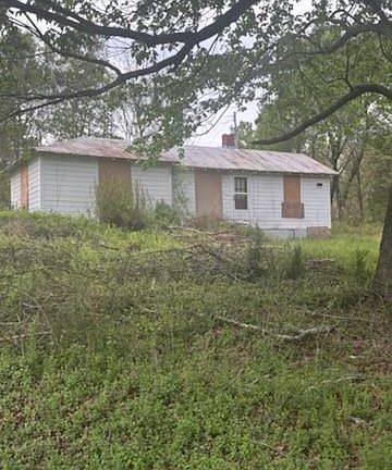 2nd image of 280 Petrea Rd