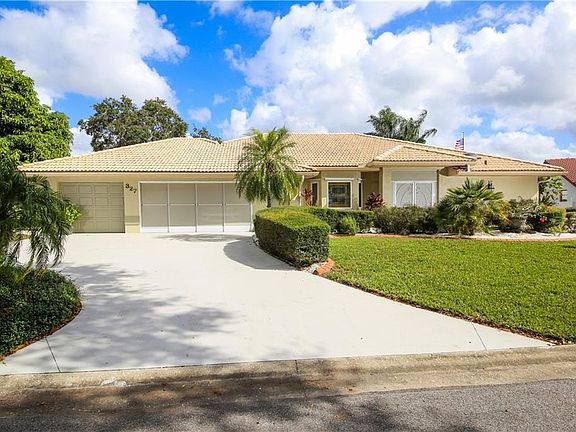 2nd image of 327 Oakwood Cir