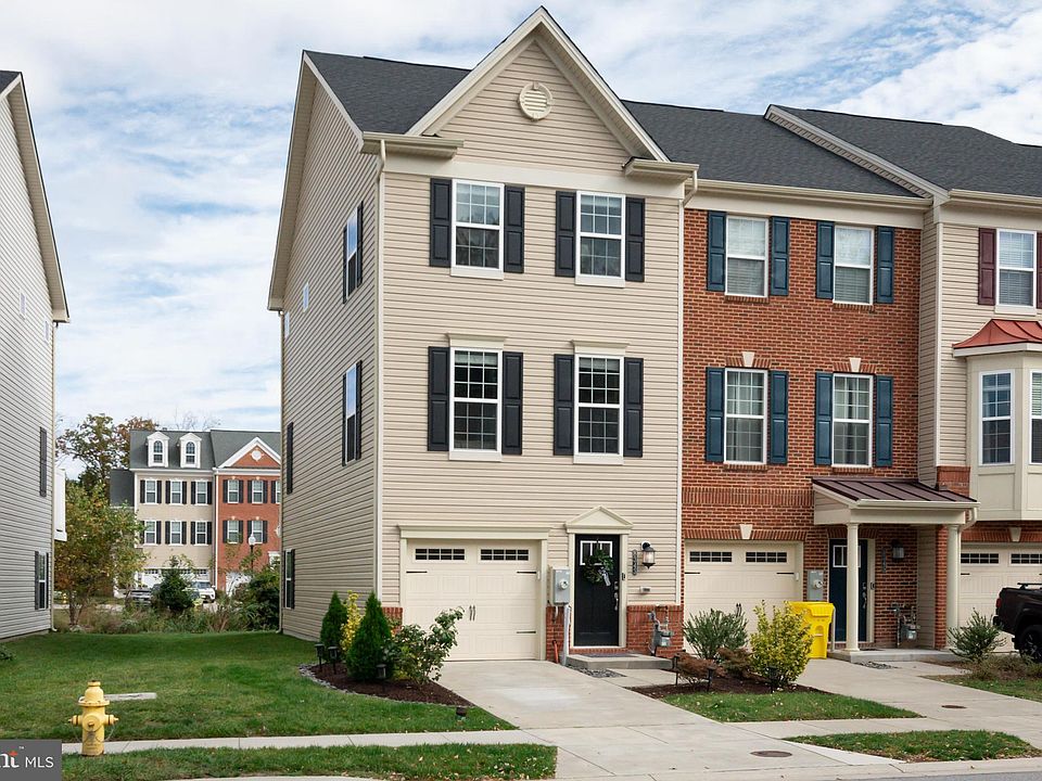 1st image of 8343 Daydream Cres