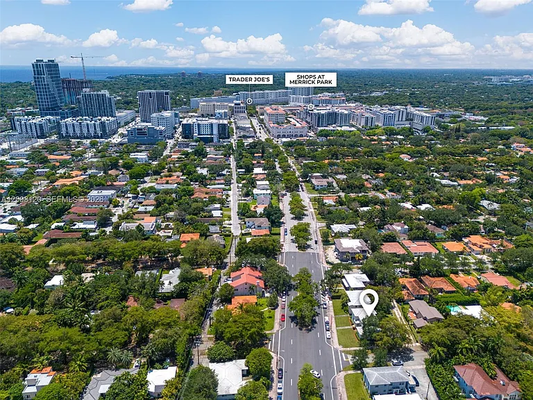 3500 Ponce De Leon Blvd #LOWER — Photo 42