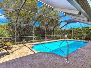 221 Countryside Dr, Naples, FL 34104