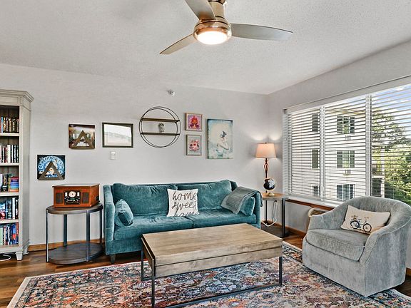4th image of 7203 Mid Town Rd APT 209