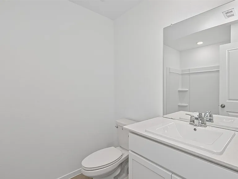 25568 Rose Creek Dr — Photo 32