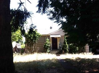 11016 Sand Point Way NE, Seattle, WA 98125