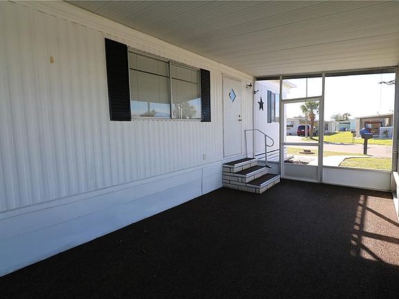 4th image of 117 Saint Martins Way