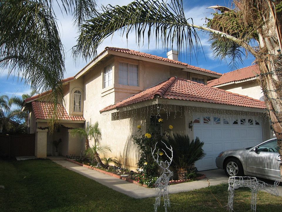 COMPLIMENTS OF PARK PLACE REAL ESTATE