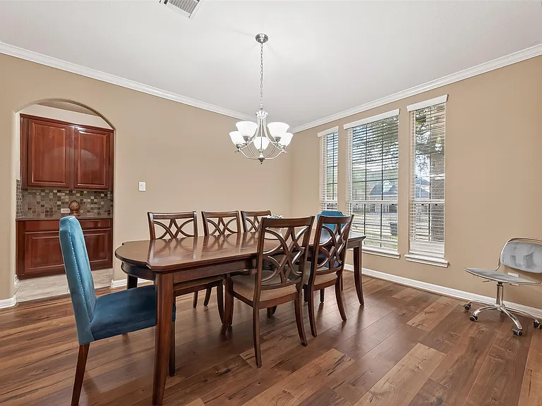 21103 Falcon Creek Ct — Photo 10