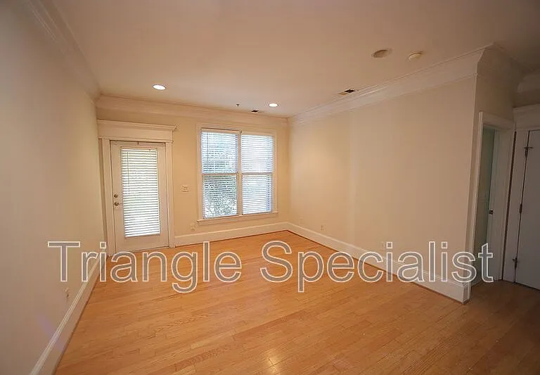 900 Canenaugh Dr #108 — Photo 4