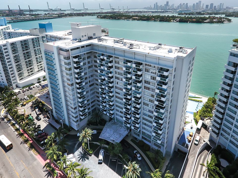 1st image of 1000 West Ave APT 1107