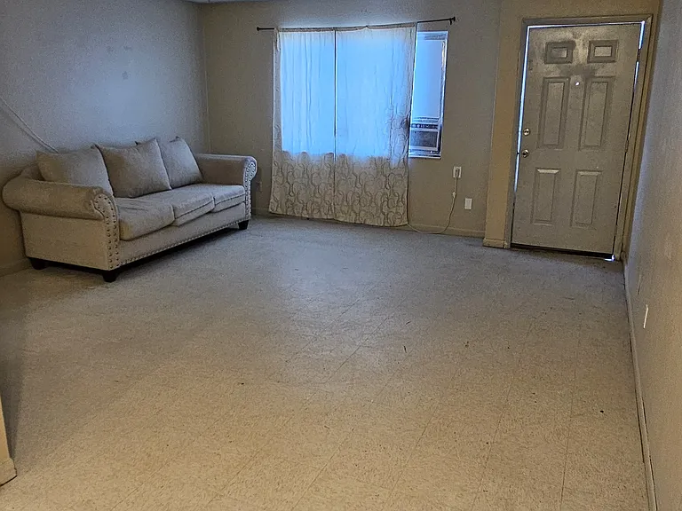 3819 Janeen Cir — Photo 20