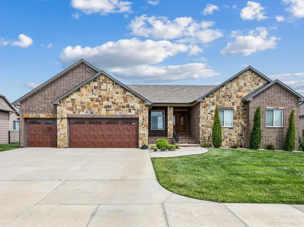 4705 N Elk Creek Dr, Bel Aire, KS 67226