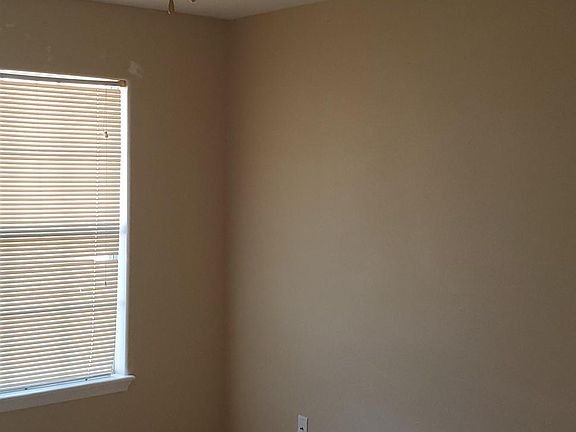 5th image of 1006 Lilia Dr APT 122