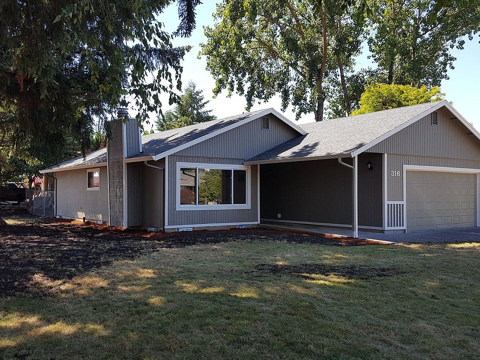 1st image of 316 SE 152nd Ct